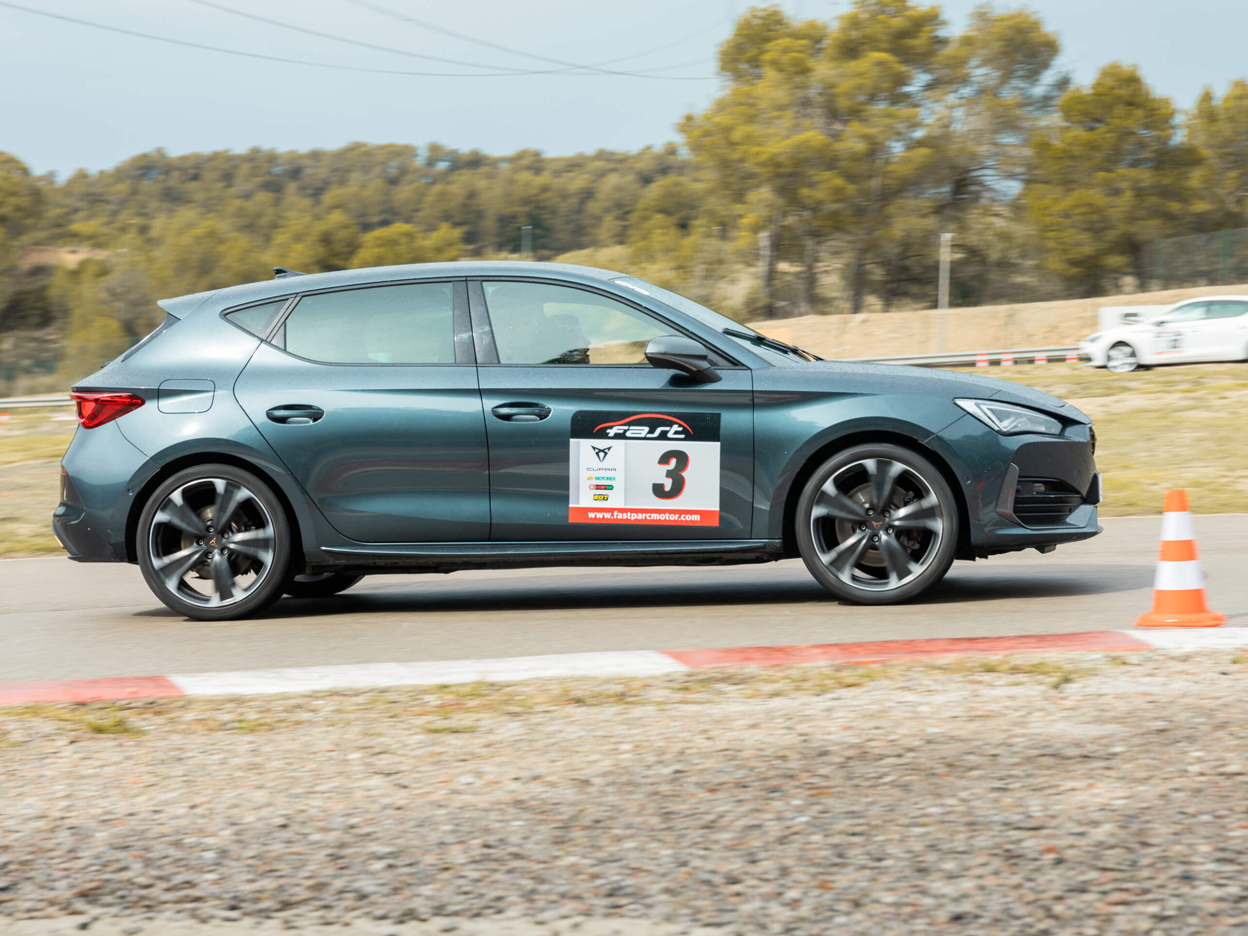 Esportiva_N1-fast-escuela-circuit-valencia-cheste-cursos